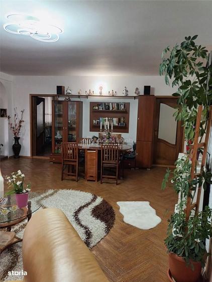 Casă cu 4 camere în Mazepa 1
