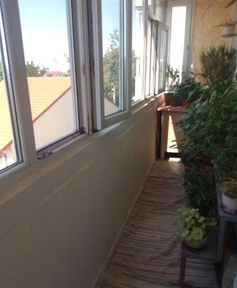 Apartament cu 3 camere decomandat în Călărași