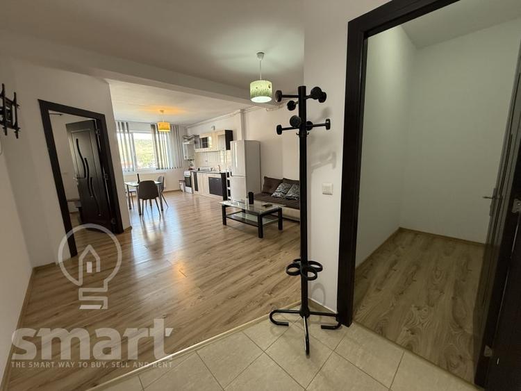 Apartament cu 2 camere semidecomandat, mobilat în Florești