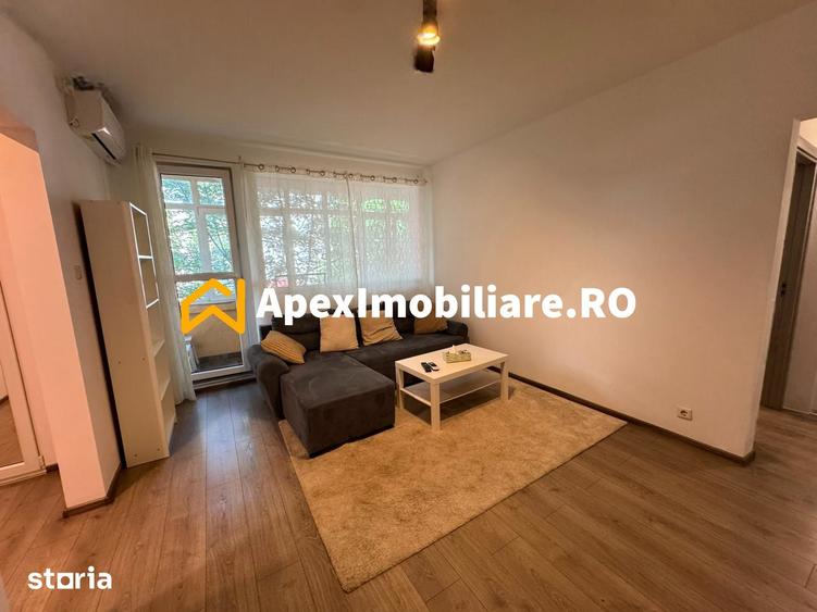 Apartament cu 2 camere semidecomandat în 1 Mai