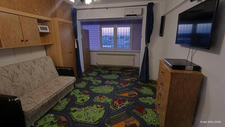 Apartament cu 3 camere decomandat în Nord
