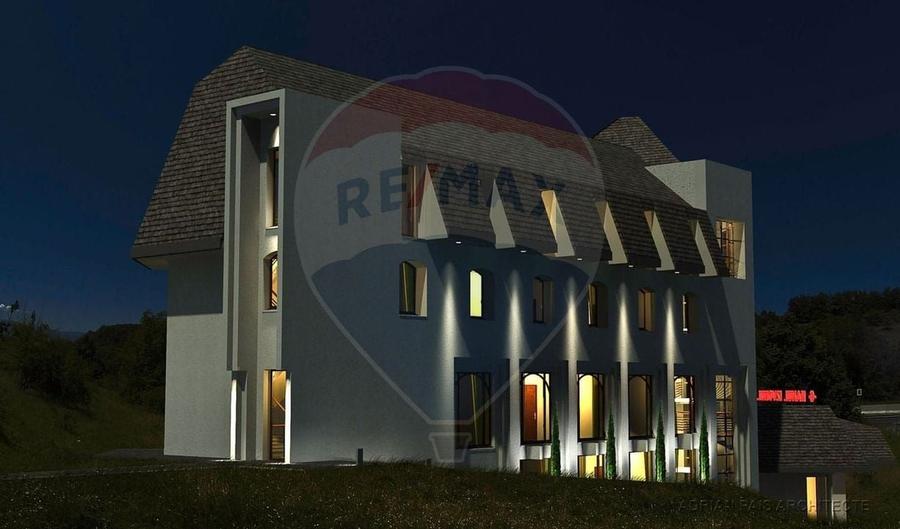 Hotel/Pensiune, de 2,000 mp, în Păniceni