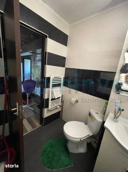Apartament cu 4 camere, mobilat în Central