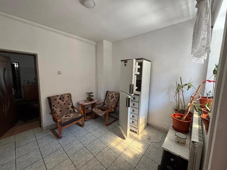 Casă cu Teren 1007 Mp în Central