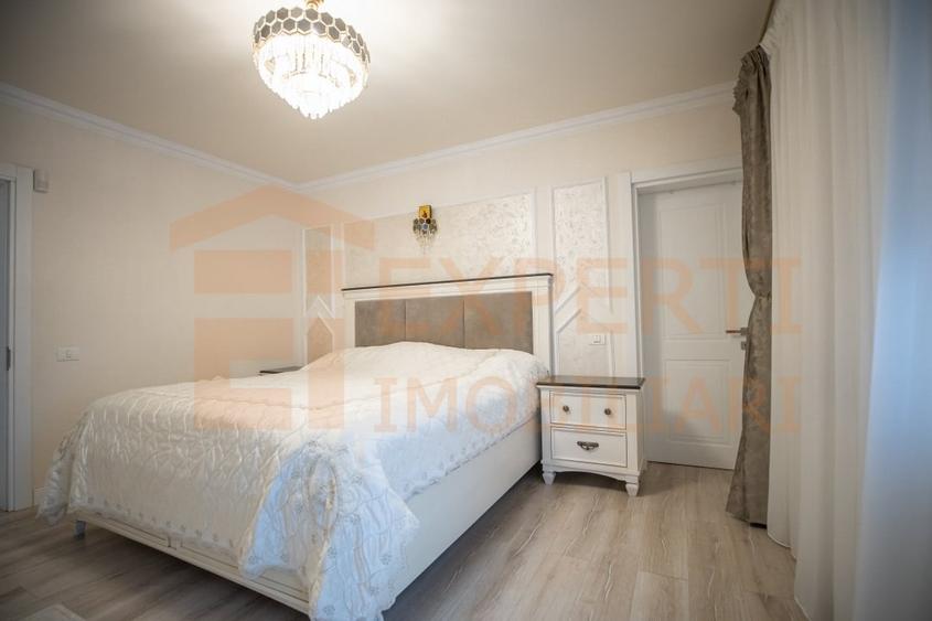 Casă individuală cu 10 camere cu Canalizare în Kamsas