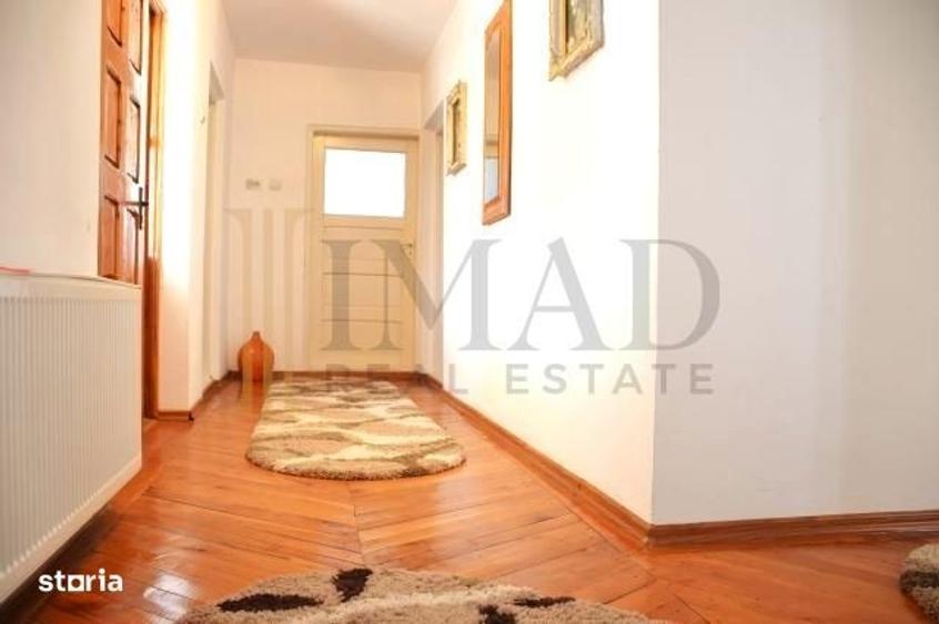 Casă cu 4 camere cu Teren 1020 Mp în Central