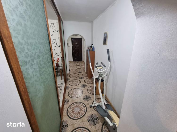 Apartament cu 2 camere, mobilat în Tomis Nord