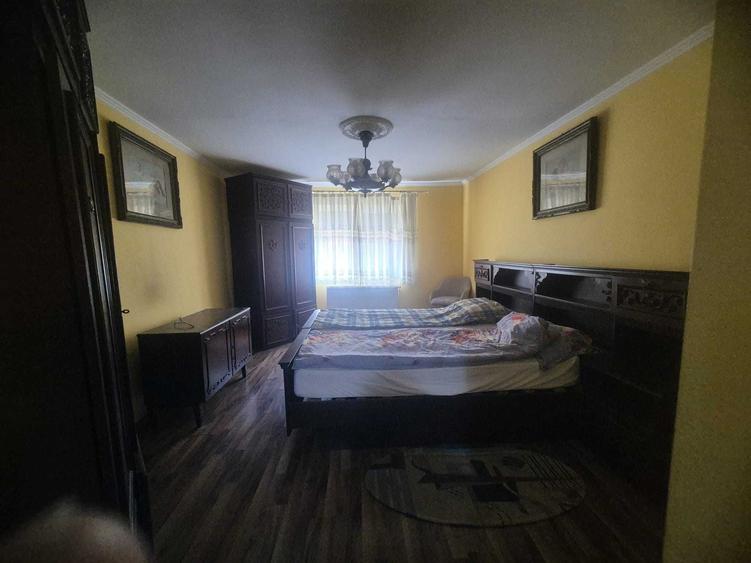Casă cu 3 camere în Central
