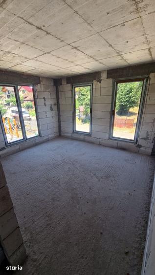 Casă cu 4 camere cu Teren 316 Mp în Băiculești