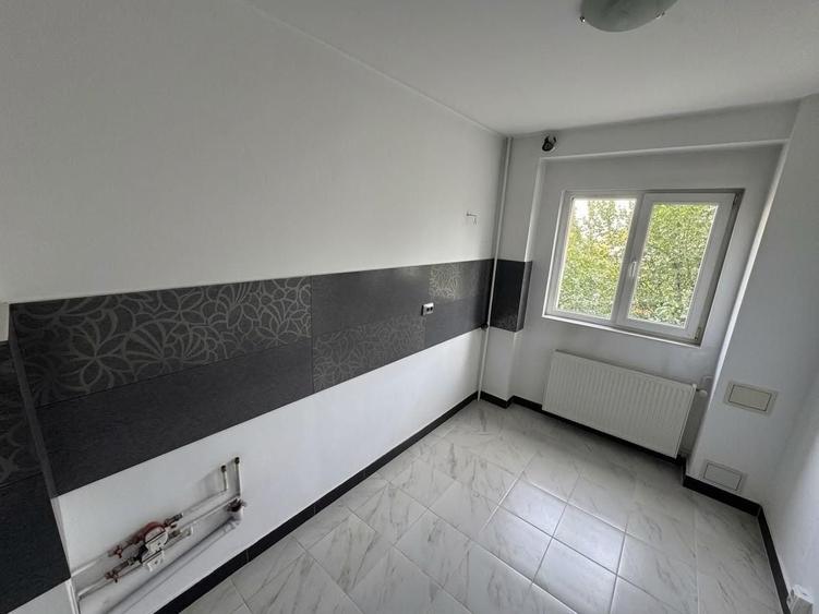 Apartament cu 2 camere decomandat în Dristor