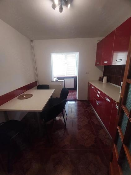 Apartament cu 2 camere decomandat în Micălaca
