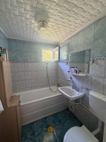 Casă cu 3 camere cu Teren 533 Mp în Central