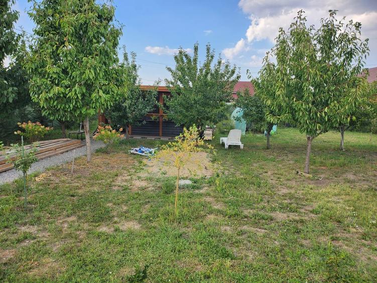 Teren de 420 mp, în Bujac
