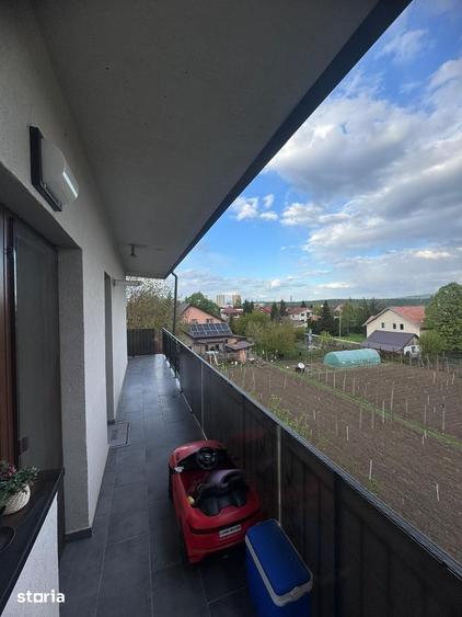 Apartament cu 2 camere decomandat în Miroslava