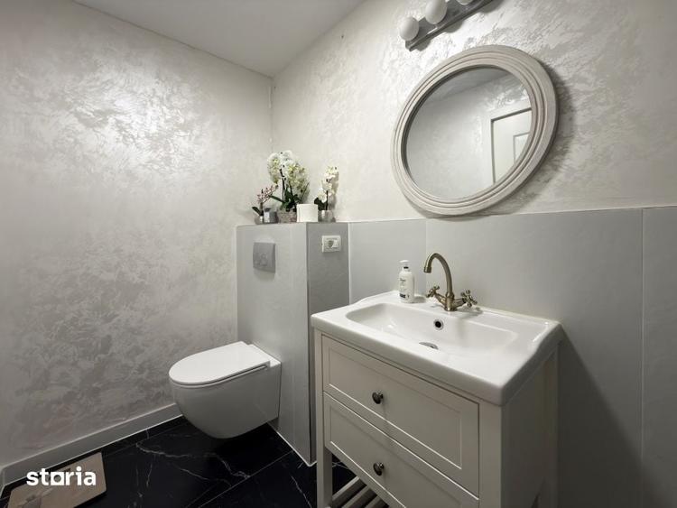 Casă cu 4 camere cu Teren 275 Mp în Central