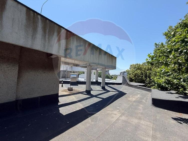 Apartament cu 3 camere de vânzare în zona Capitol - 10