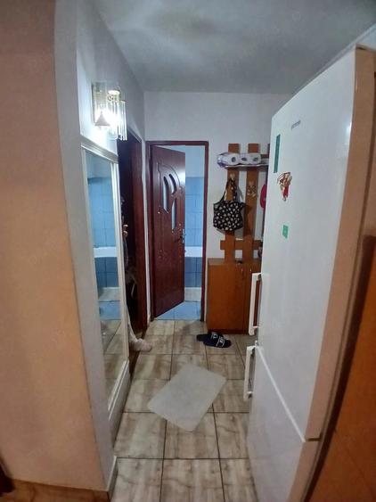 Apartament cu 2 camere decomandat în Șimian