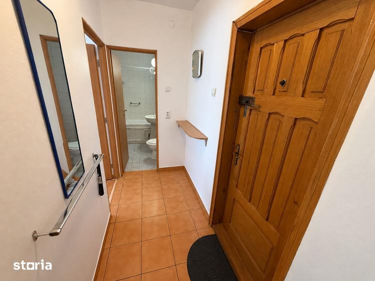 Garsonieră decomandată în Gară