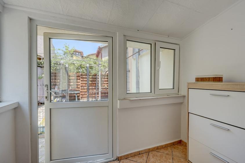 Apartament cu 3 camere decomandat, mobilat în Unirii