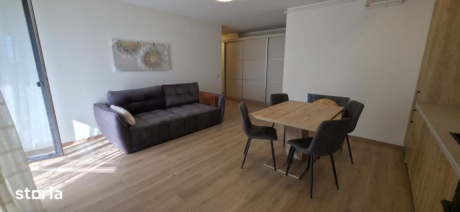 Apartament cu 2 camere în Est