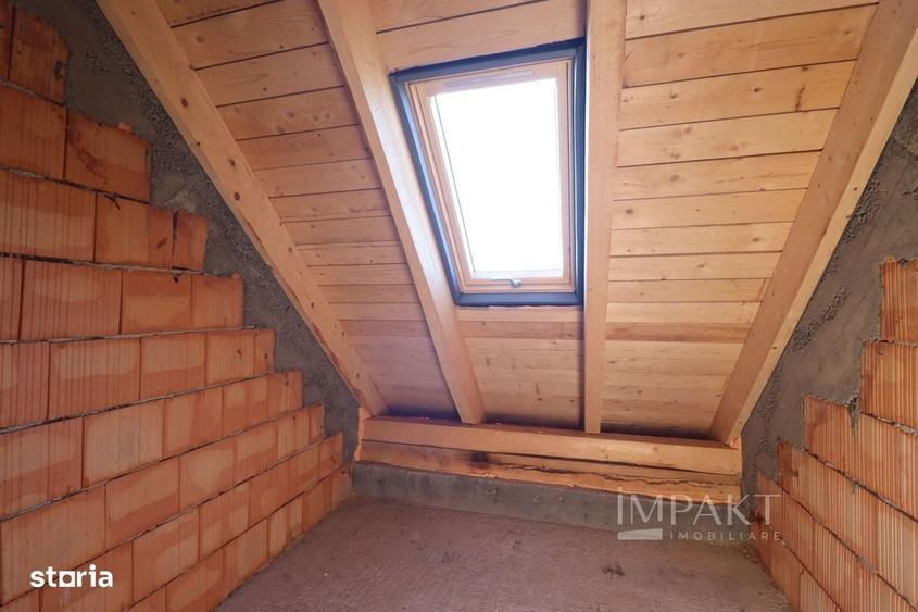 Casă cu 4 camere în Luna