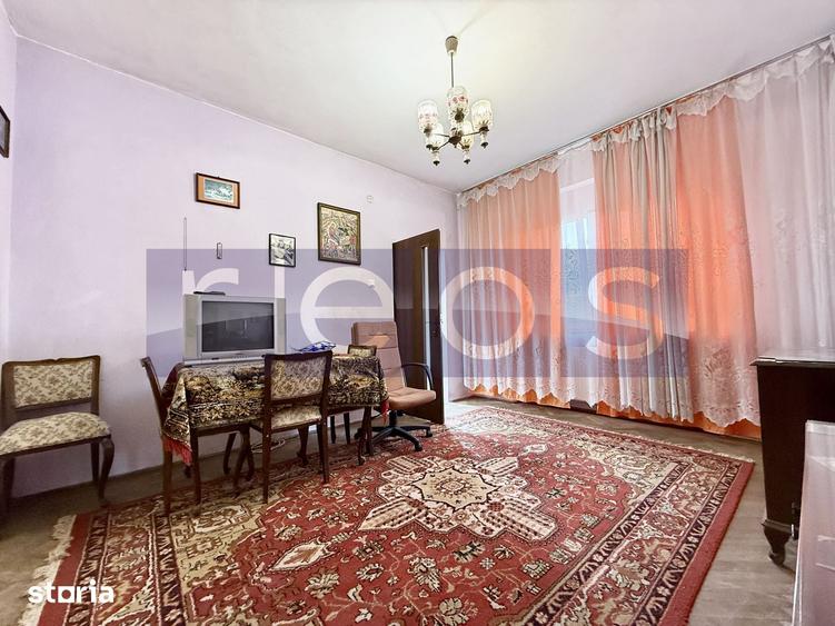 Apartament cu 3 camere în Decebal