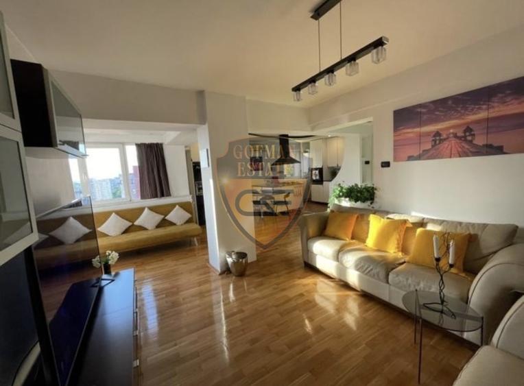 Apartament cu 3 camere decomandat, mobilat în Faleza Nord