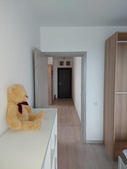 Apartament cu 2 camere semidecomandat, mobilat în Central