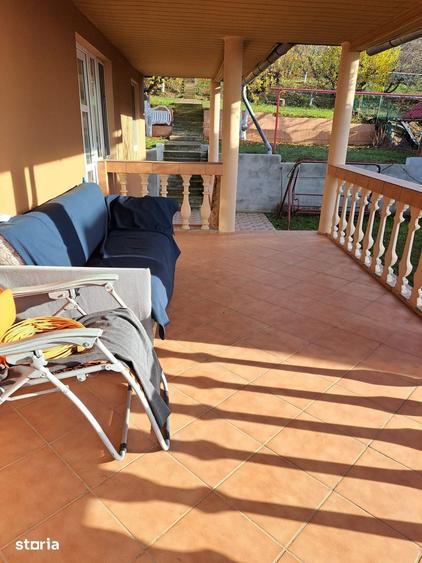 Casă cu 3 camere cu Teren 1306 Mp în Oncea