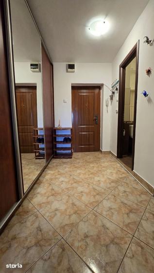 Garsonieră decomandată în 13 Septembrie