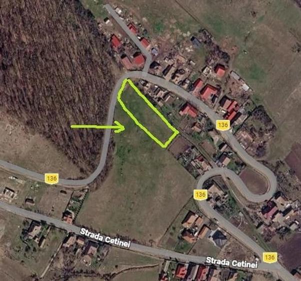 Teren de 2500 mp, în Remetea