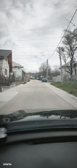 Teren de 2942 mp, în Valea Mare