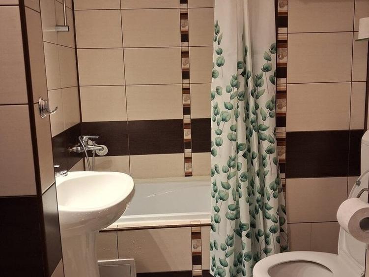 Apartament cu 2 camere, mobilat în P-ța Romană
