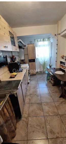 Apartament cu 2 camere decomandat în Micro 18