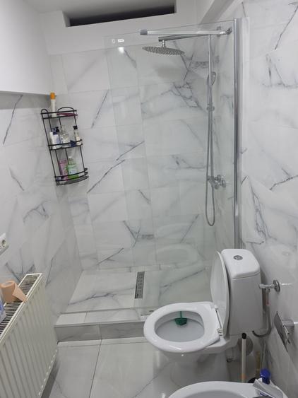 Casă cu 3 camere cu Teren 80 Mp în Central
