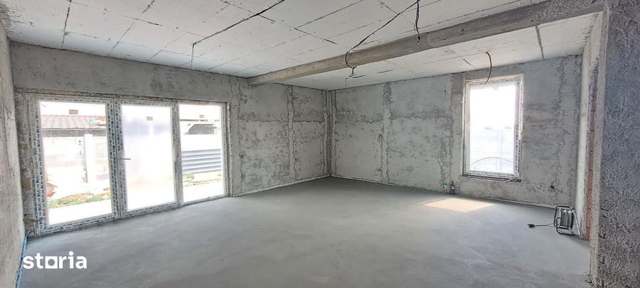 Casă cu 4 camere cu Teren 421 Mp în Dragomirești-Vale