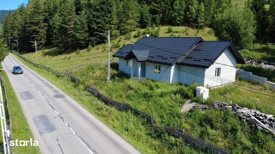 Casă cu 4 camere cu Teren 1200 Mp în Breaza