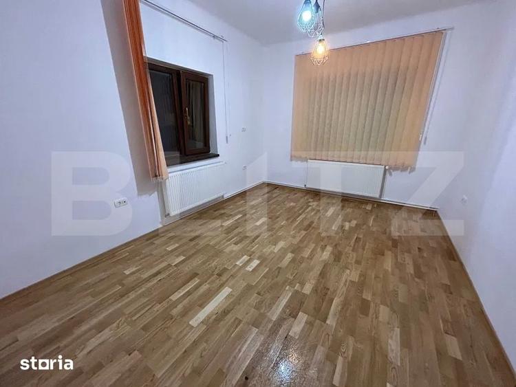 Casă cu 3 camere decomandat cu Teren 430 Mp în Bartolomeu