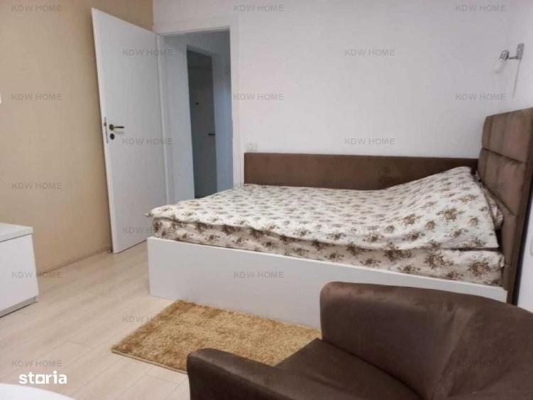 Garsonieră decomandată în Tei