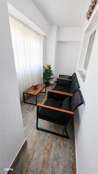 Apartament cu 3 camere în Splaiul Unirii