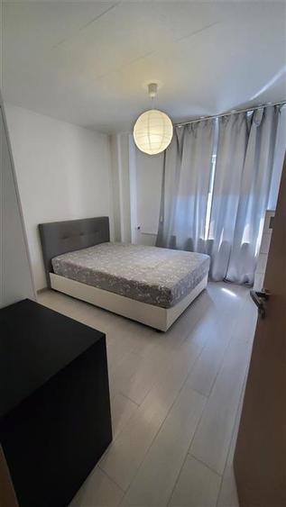 Apartament cu 2 camere semidecomandat, mobilat în Brâncoveanu