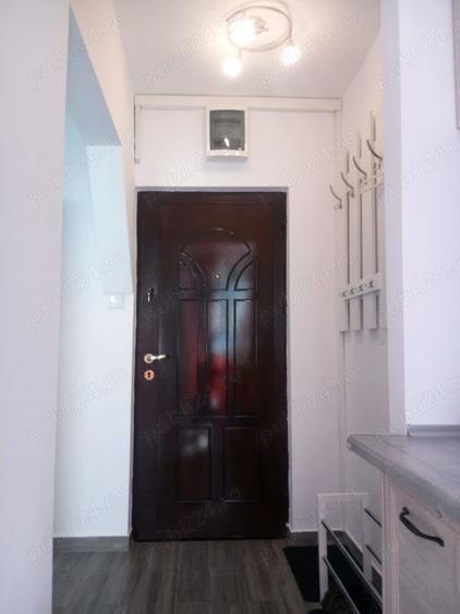 Garsonieră decomandată în Durău