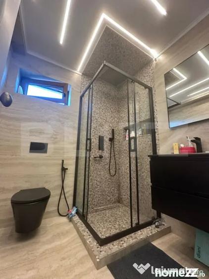 Apartament cu 4 camere decomandat, mobilat în Careiului
