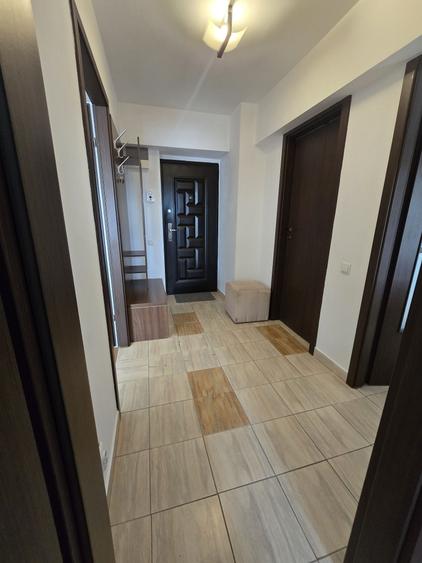 Garsonieră decomandată în Podul de Fier
