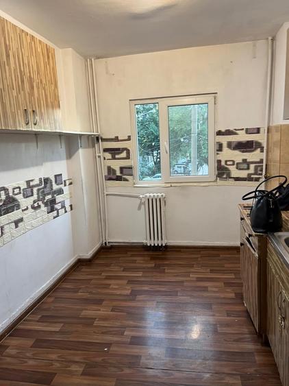 Apartament cu 2 camere decomandat în Republicii