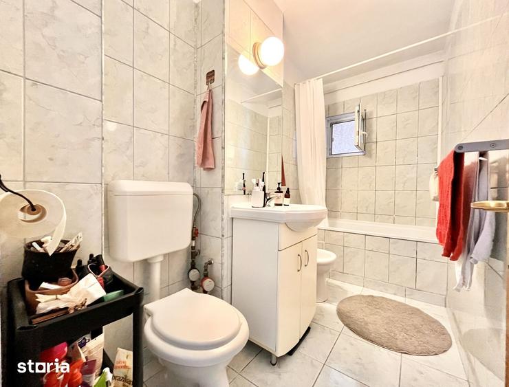 Apartament cu 2 camere decomandat în Văcăresti