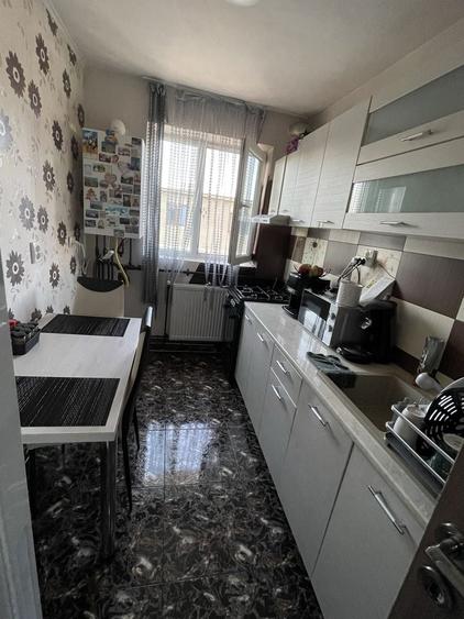 Apartament cu 2 camere decomandat în Boldești