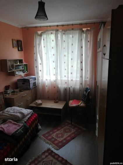 Apartament cu 4 camere în Central