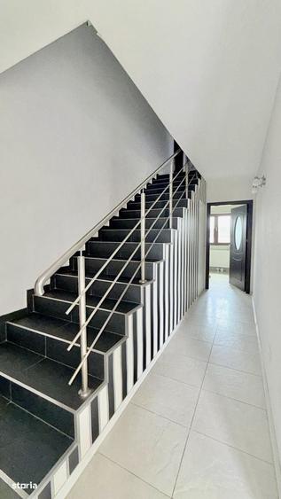 Casă cu 4 camere în Stupărei