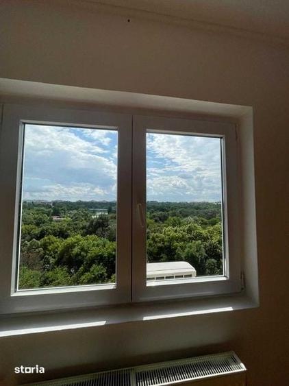 Apartament cu 3 camere în Tineretului